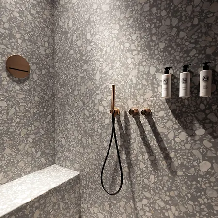 Palazzo Utini 5* 노세토